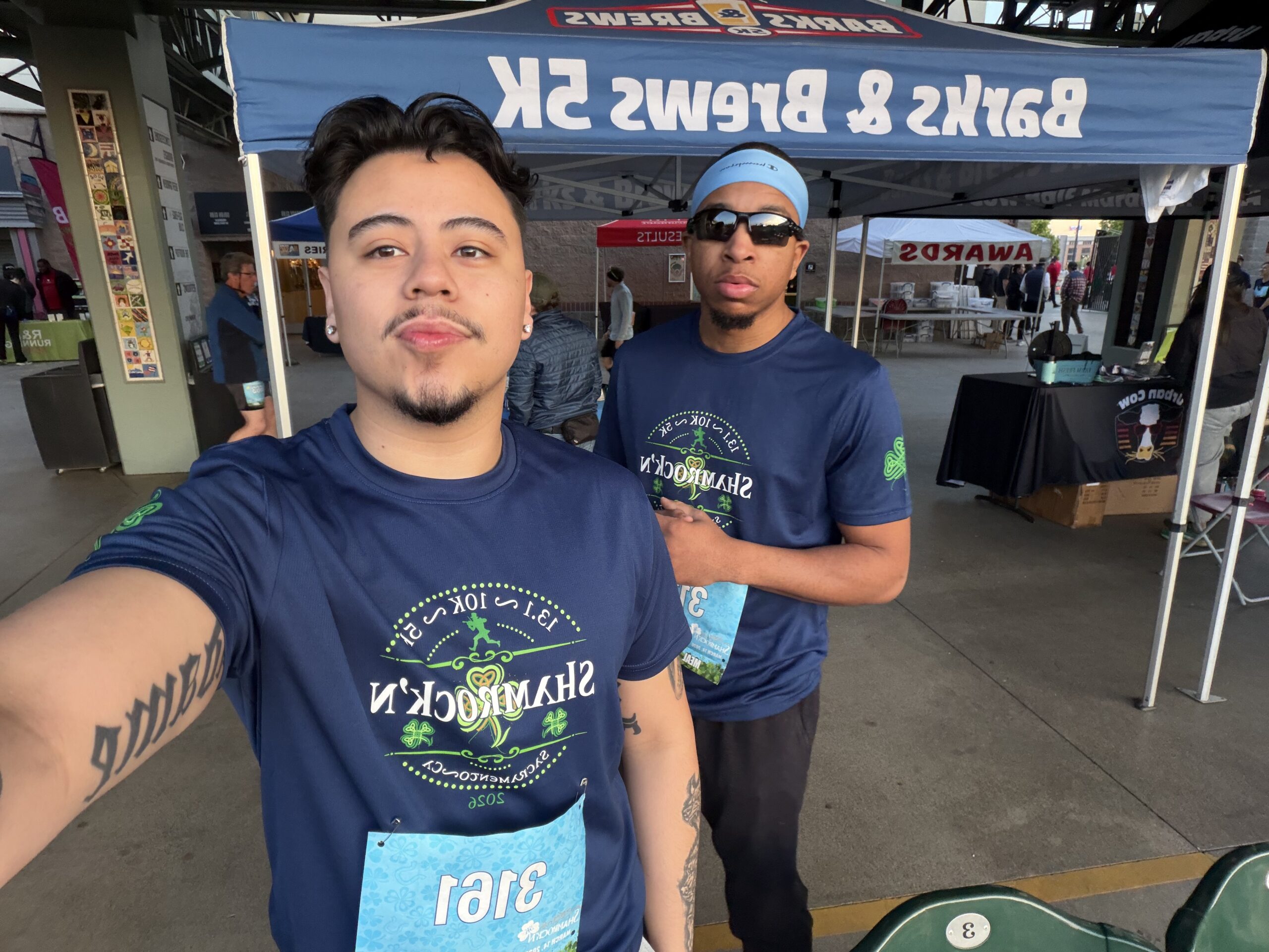 Fernando Lopez and Ray Knight at a charity and fundraising event
